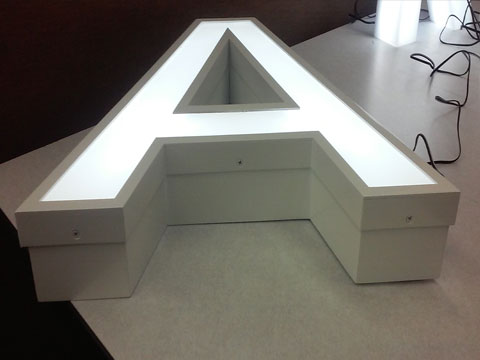 face lit aluminum channel letter
